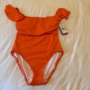 One piece swimsuit for women size 8 new Vince Camuto brand, with label.